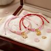 สร้อยข้อมือเชือกถัก Lucky Charm กำไลข้อมือด้ายแดง ด้ายชมพู เสริมมงคล ความรัก เสริมโชค ปรับขนาดได้