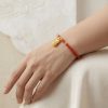 สร้อยข้อมือเชือกแดง ด้ายแดงมงคล + จี้ถุงเงิน 福 เสริมโชคลาภ การเงิน ฮวงจุ้ย เงินทองไหลมาเทมา ปรับขนาดได้ สายมู